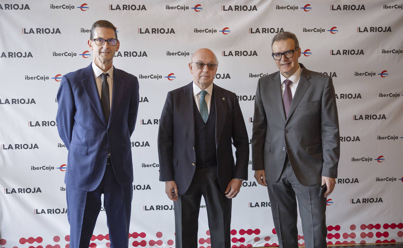 El economista Aldo Olcese participó en el foro económico de Diario LA RIOJA