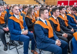 Graduación de los alumnos de la Escuela Técnica Superior de Ingeniería Industrial de la UR