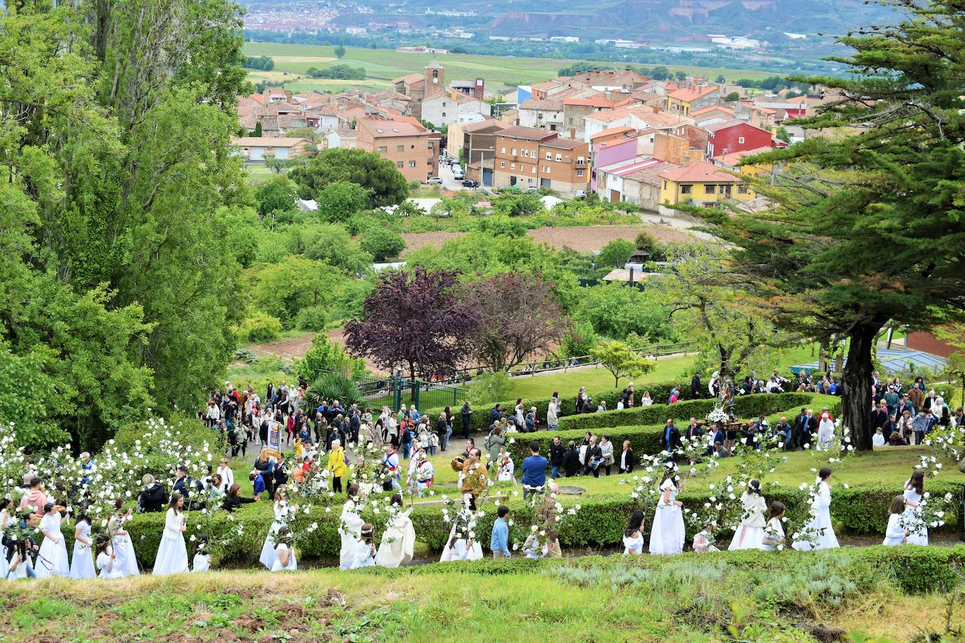 Las mejores postales de la procesión de las Doncellas