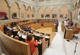 El último pleno del Parlamento