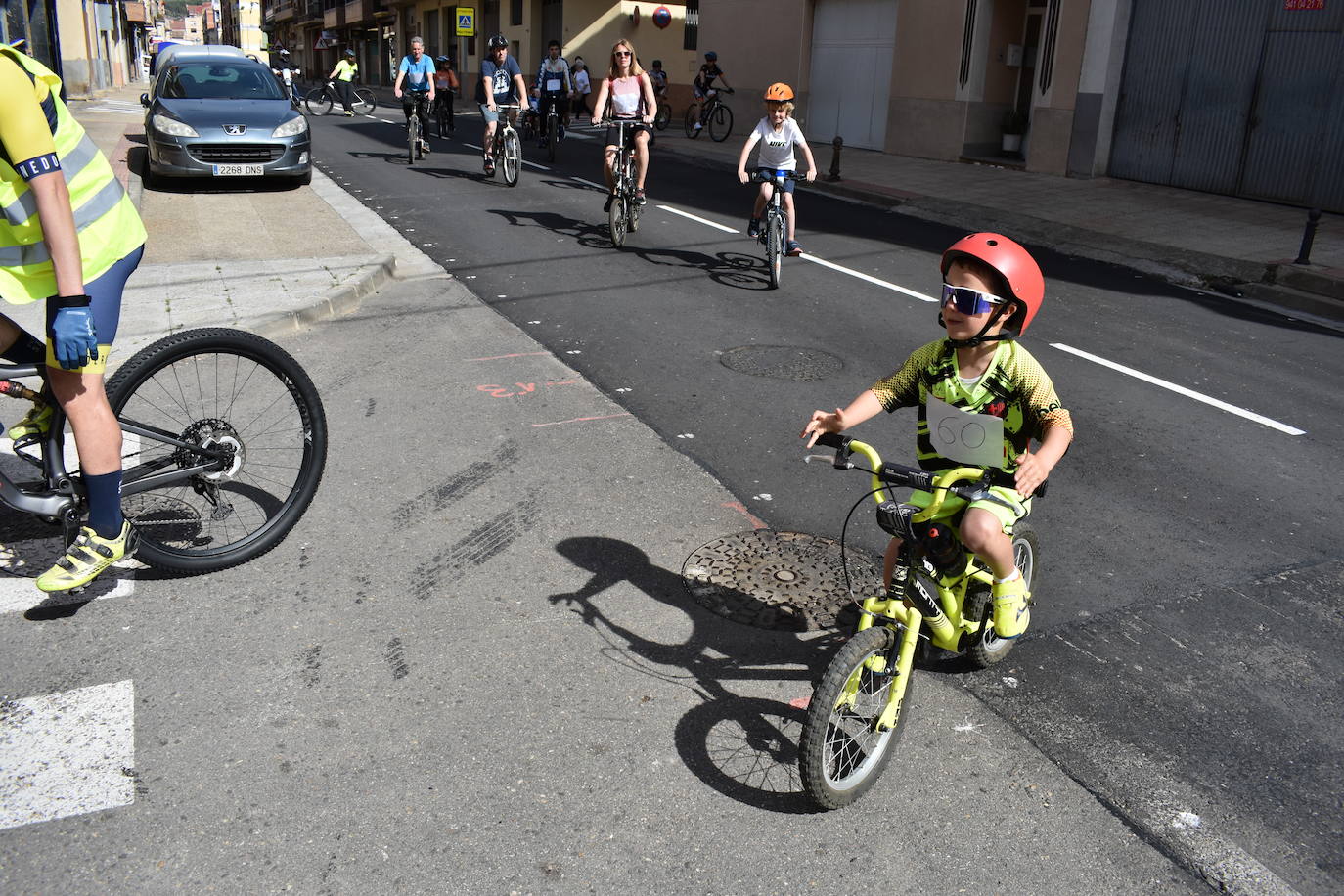 Ochenta ciclistas en el Día de la bici de Quel