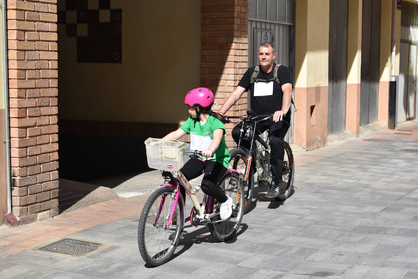 Ochenta ciclistas en el Día de la bici de Quel