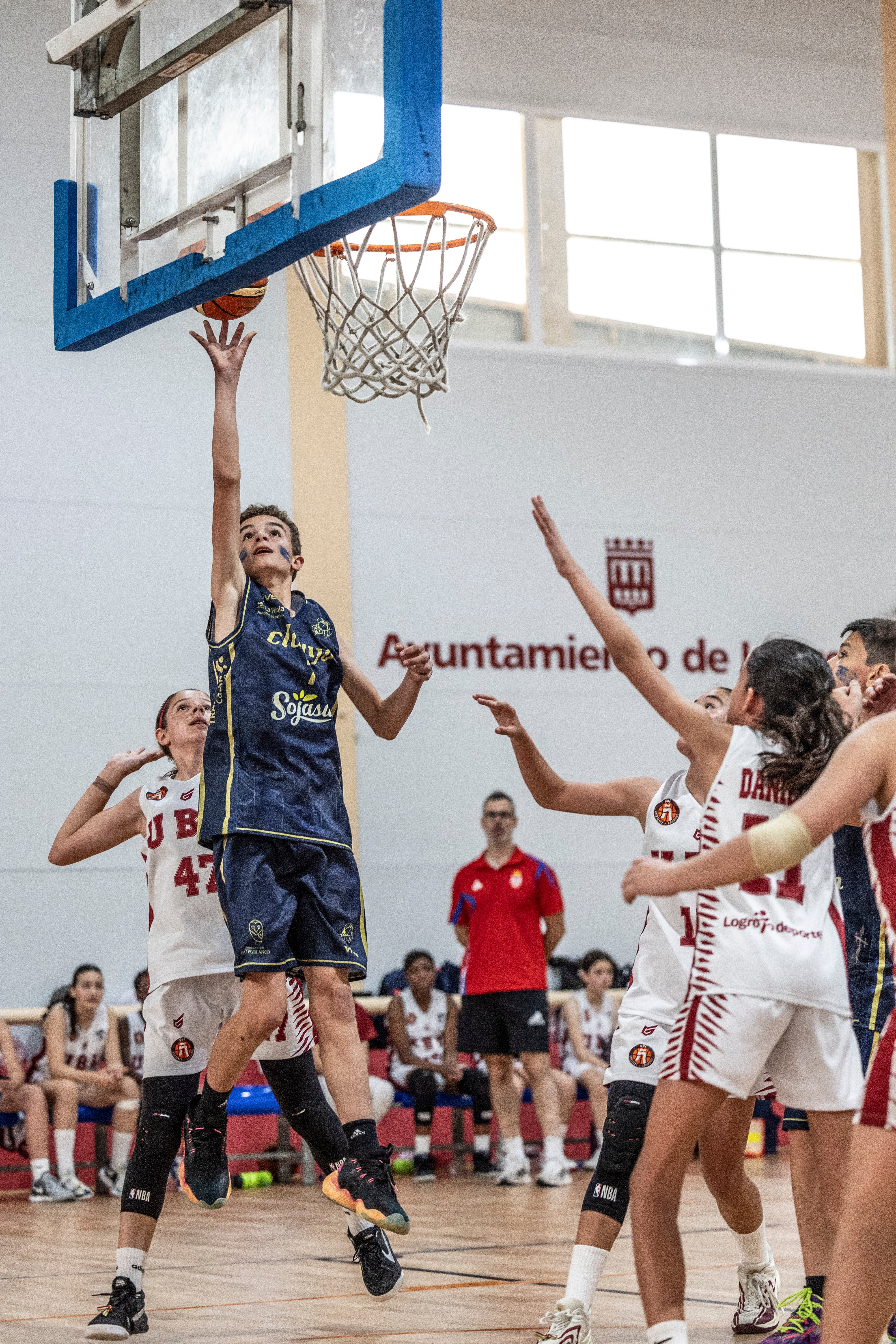 Lobete acoge la segunda jornada del Día del Mini