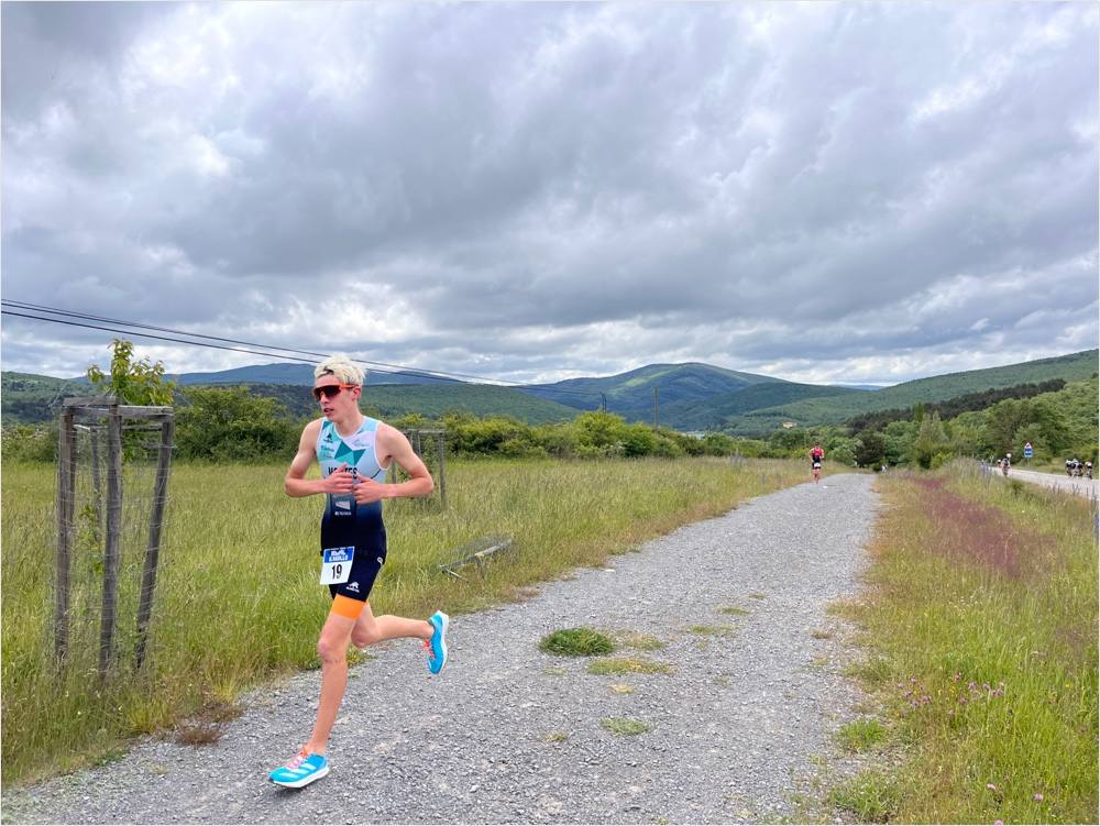 Del Alámo y Remírez ganan el triatlón de El Rasillo