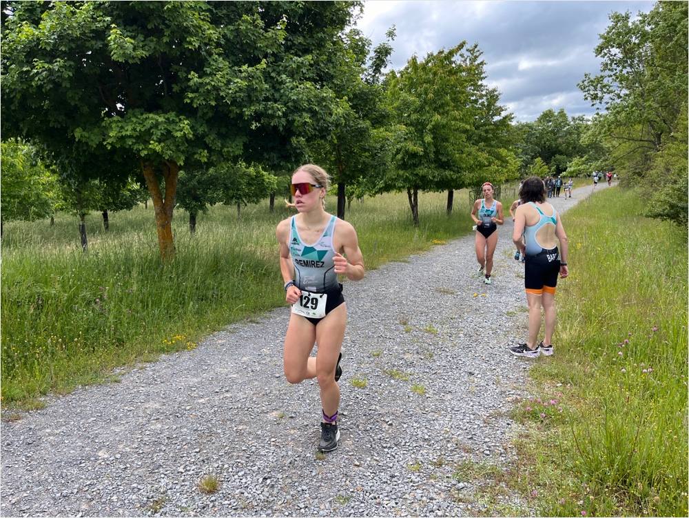 Del Alámo y Remírez ganan el triatlón de El Rasillo