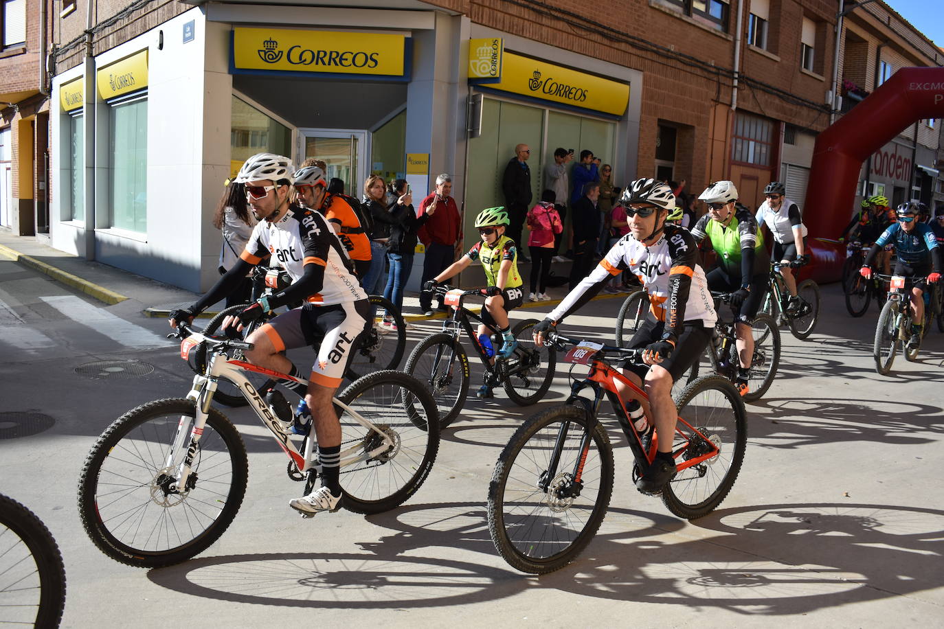 La XI BTT de la seta y el champiñón de Pradejón contó con 210 ciclistas