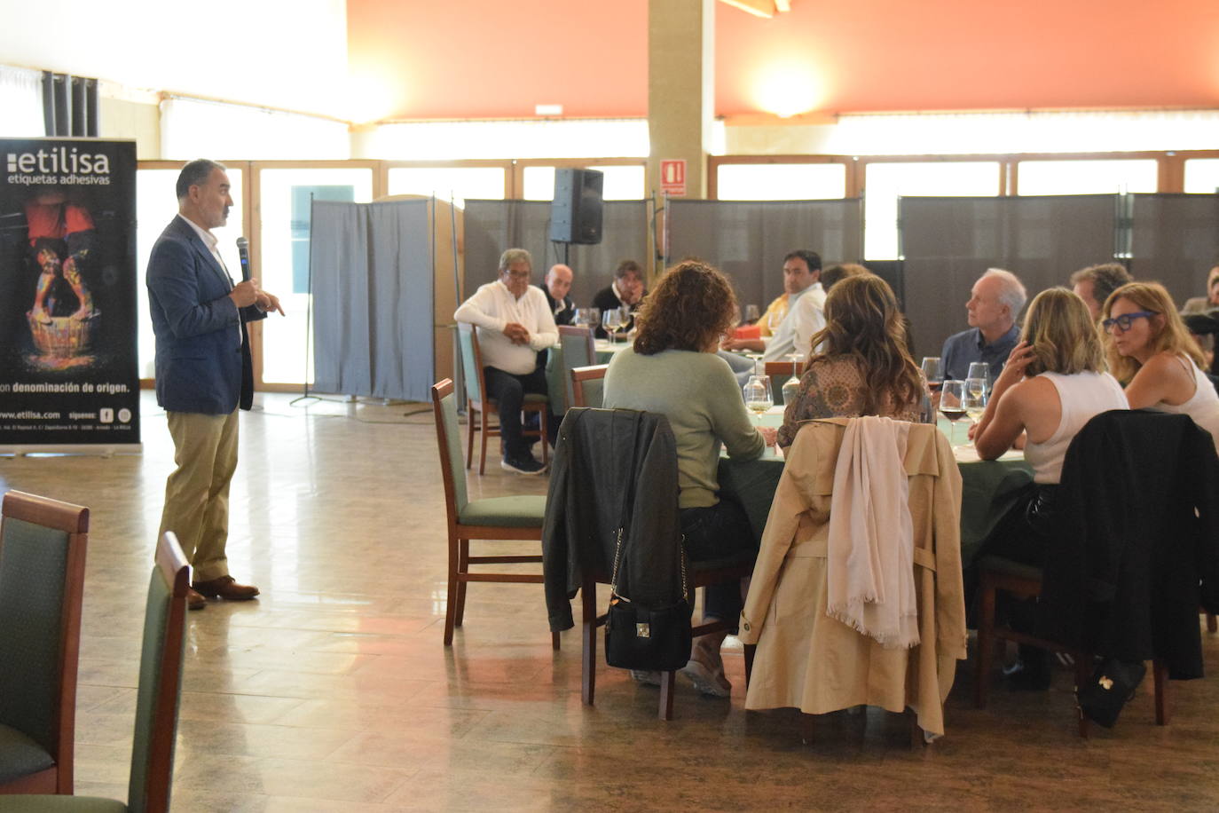 Entrega de premios y cata de los vinos de Ramón Bilbao