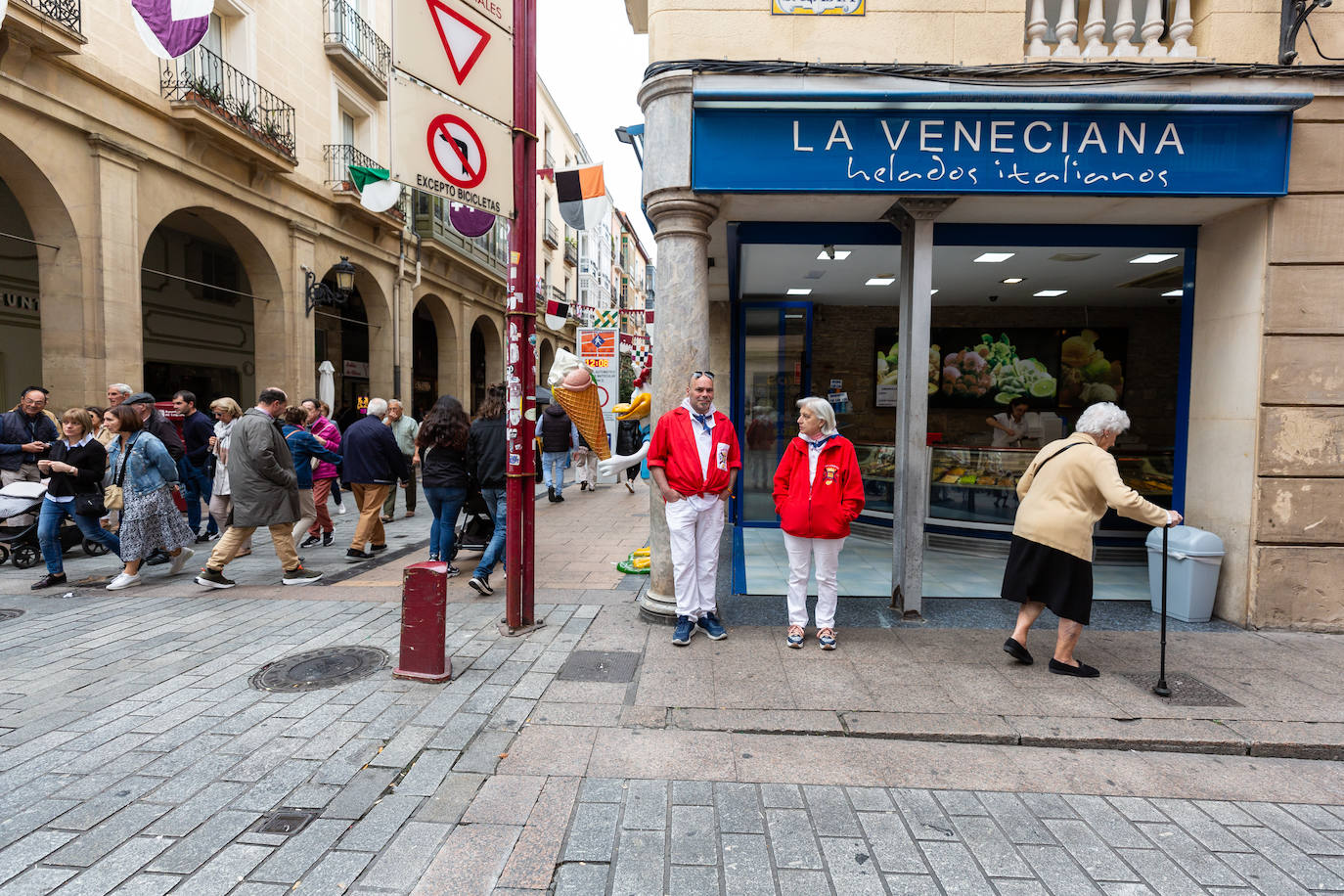 Búscate en las degustaciones de las peñas de Logroño