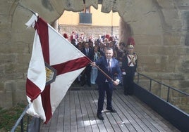 Tercer banderazo de Escobar en la puerta del Revellín.