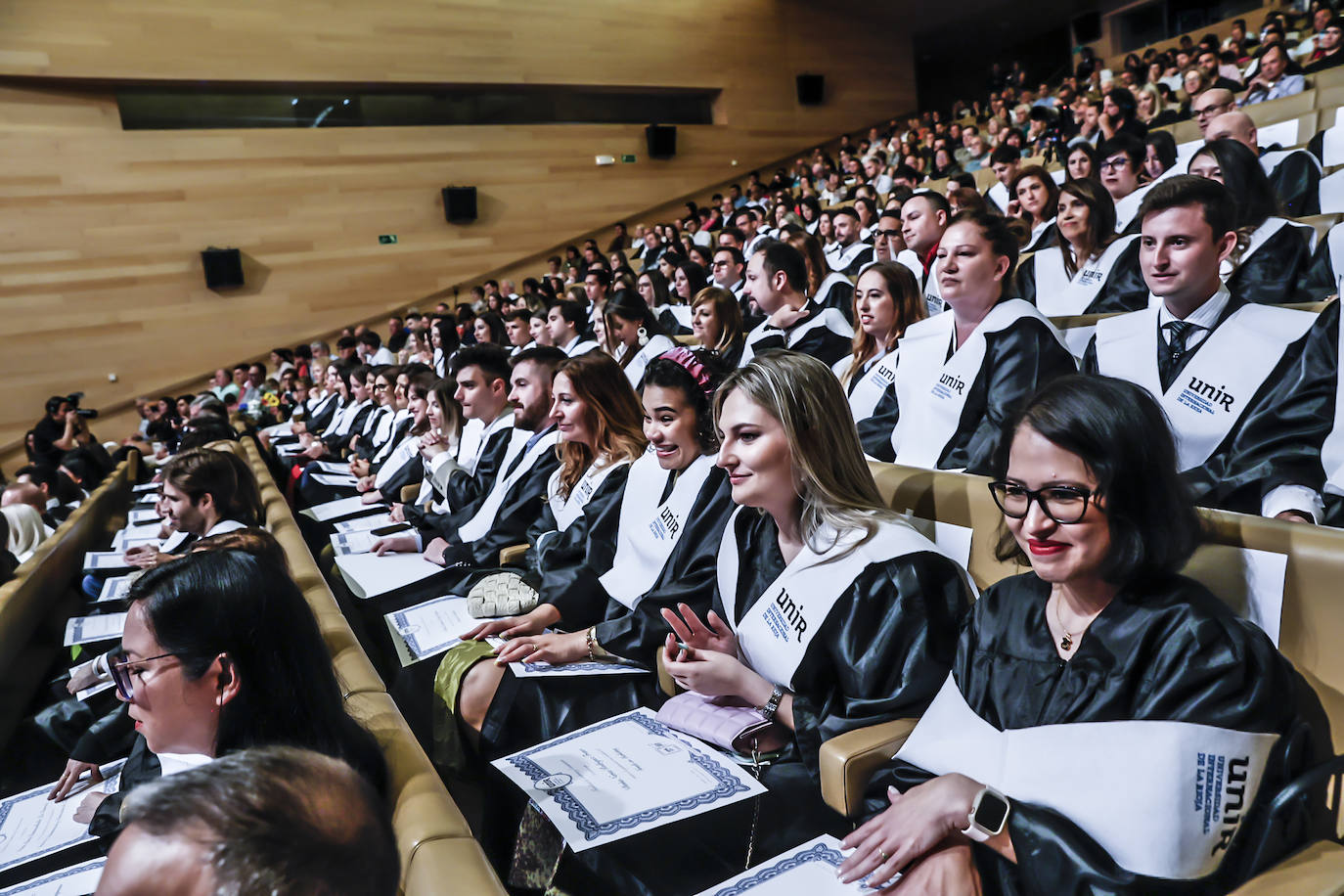 Graduación de los alumnos de Derecho y Empresa y Comunicación de UNIR