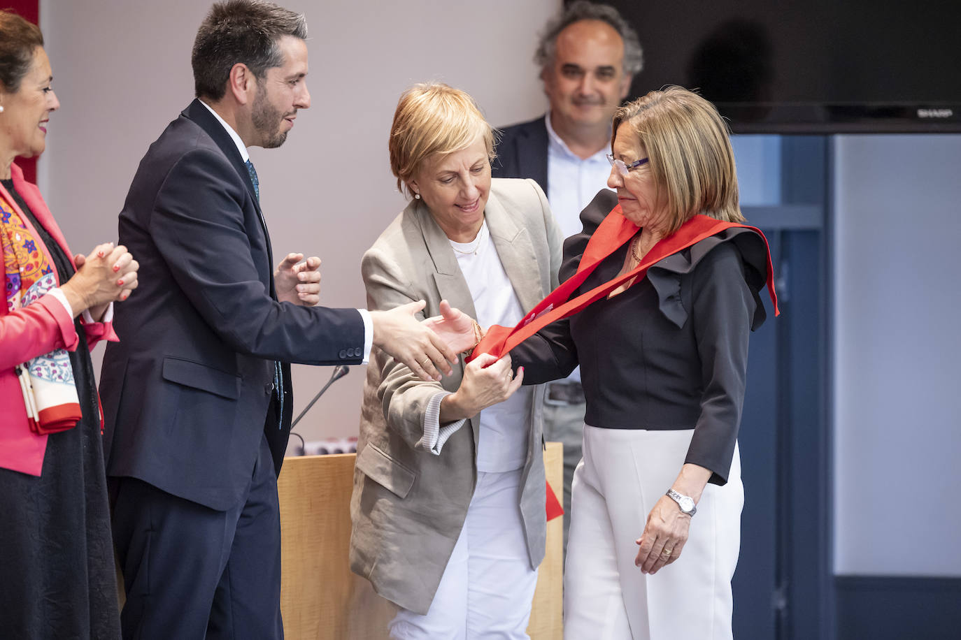 Graduación de adultos en la Universidad de la Experiencia