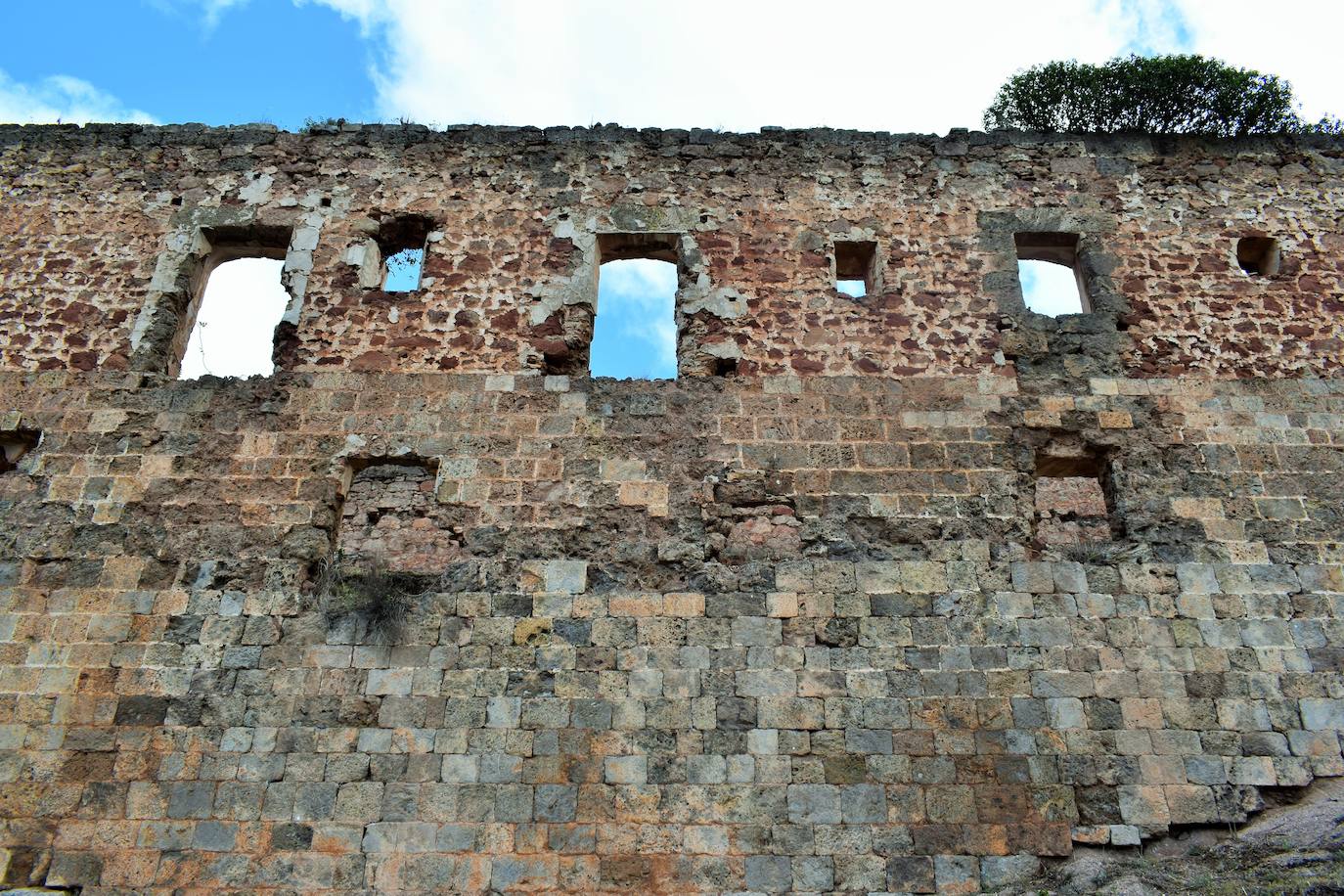 San Prudencio luce desbrozado