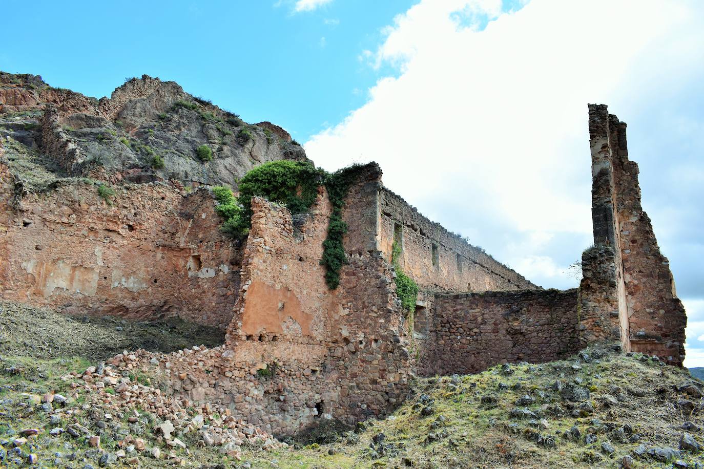 San Prudencio luce desbrozado