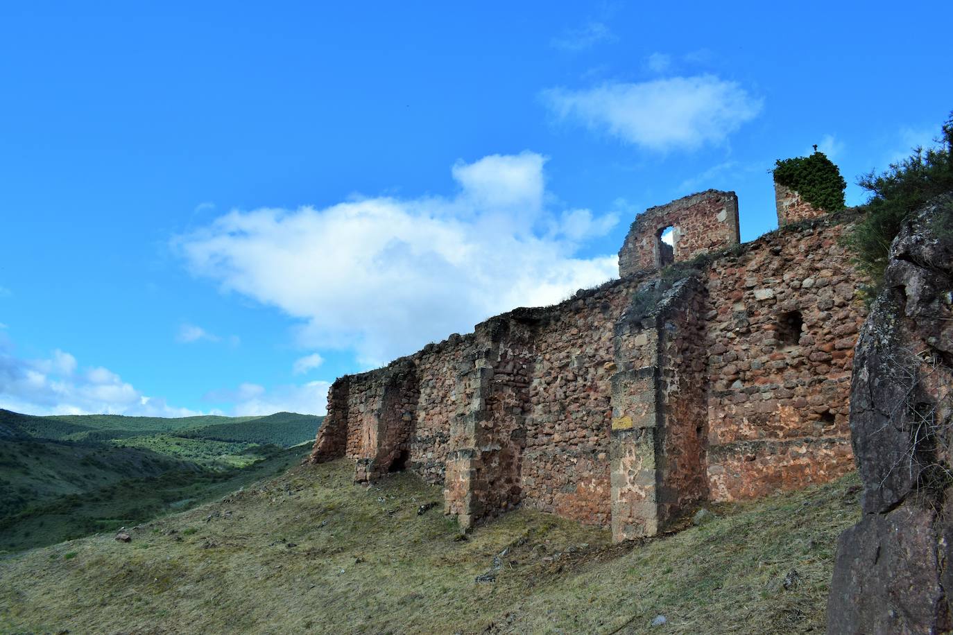 San Prudencio luce desbrozado