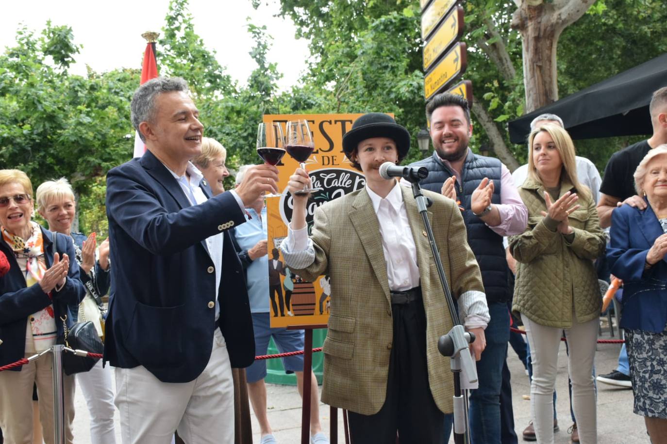 La calle San Juan ya está de fiesta