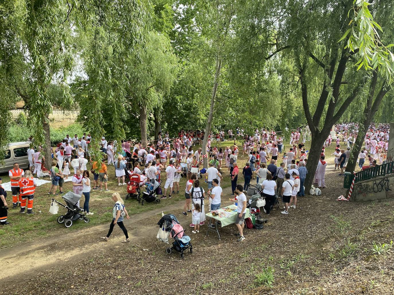 La Batalla del Vino infantil, en imágenes