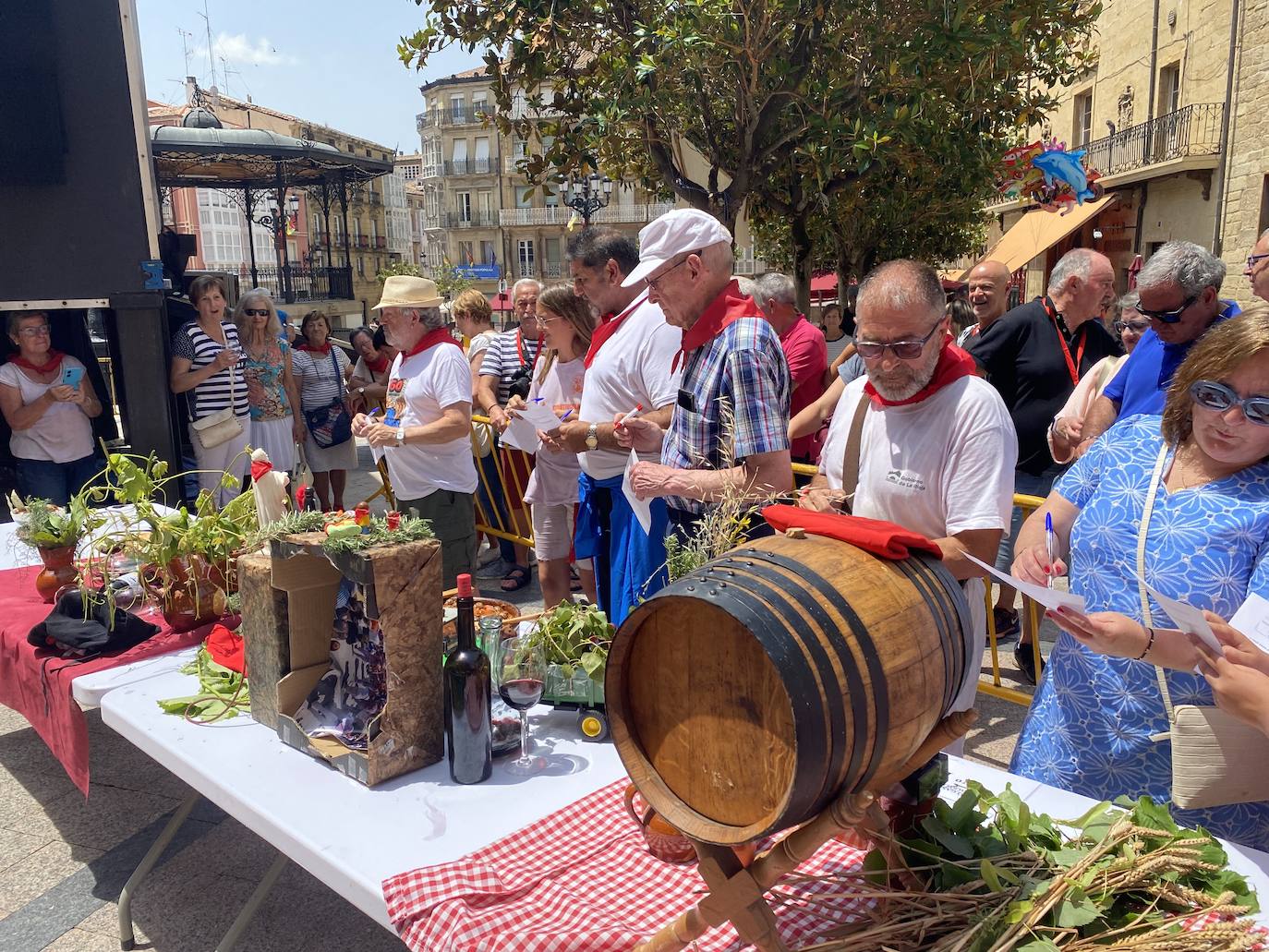 Concurso de caracoles y Abuelos del Vino de las fiestas de Haro