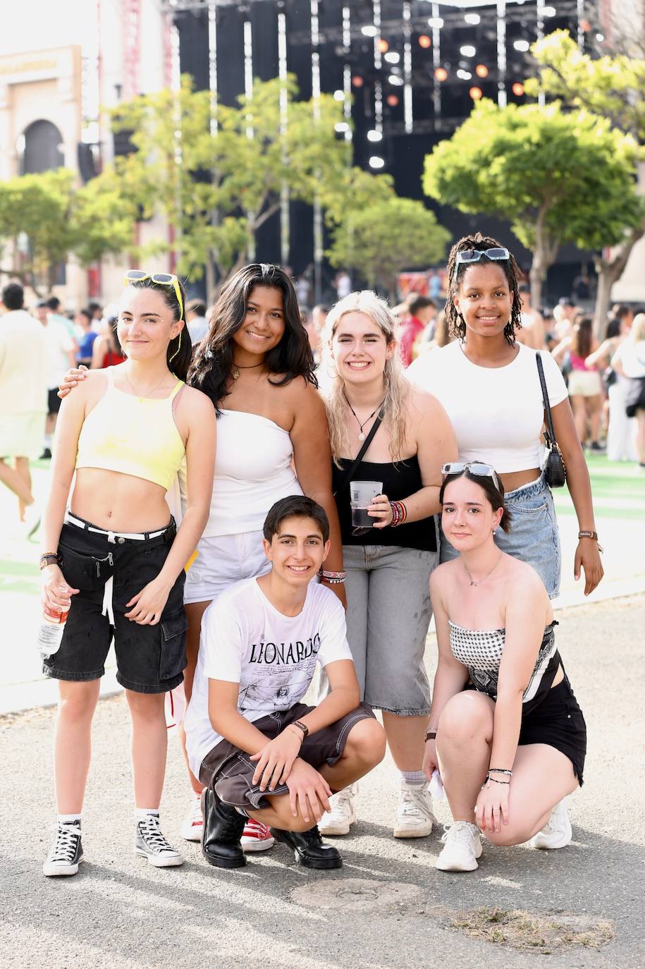 Inauguración de Holika con Raul Clyde como sorpresa