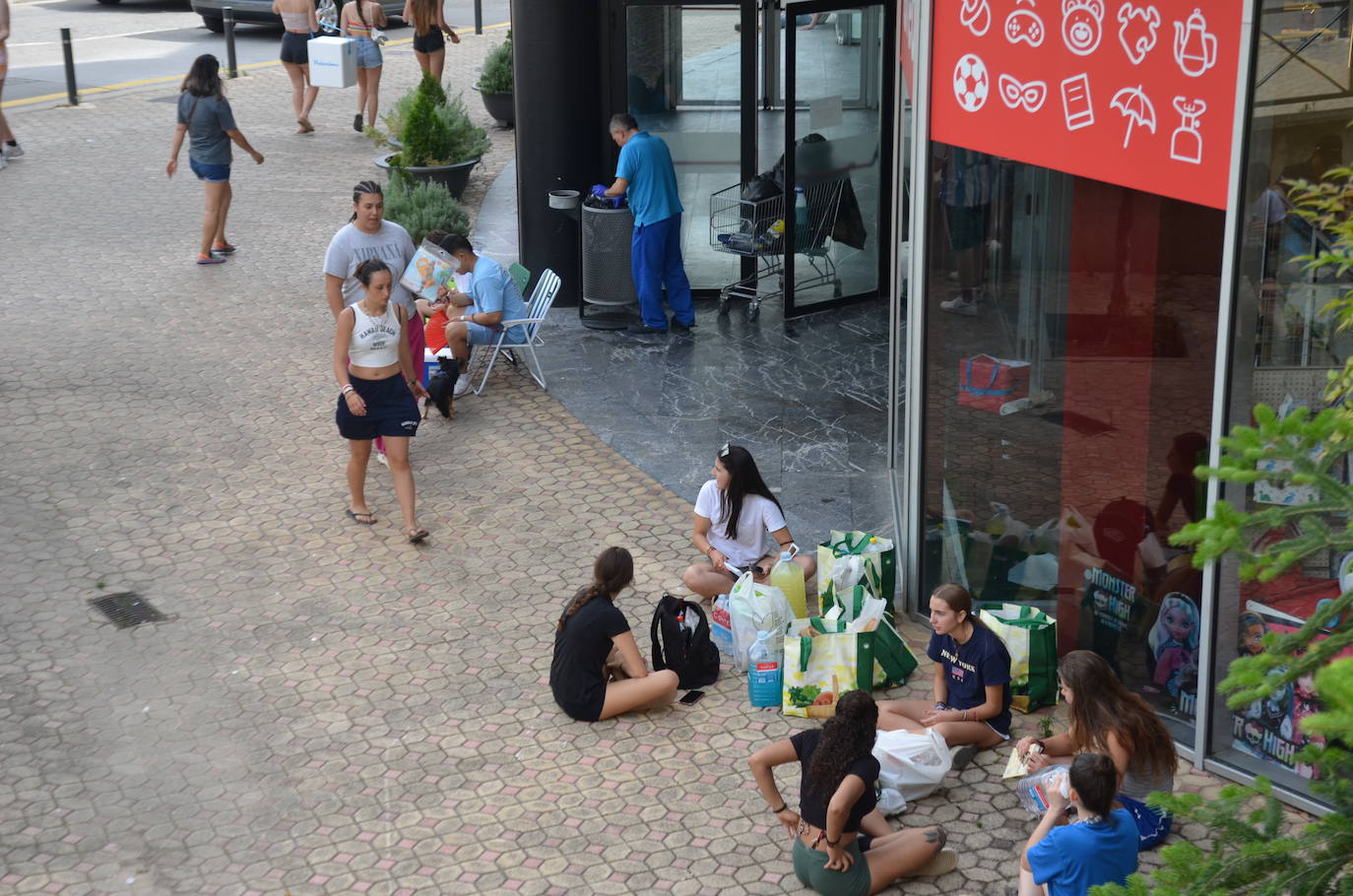 Los &#039;holikers&#039; toman las calles de Calahorra