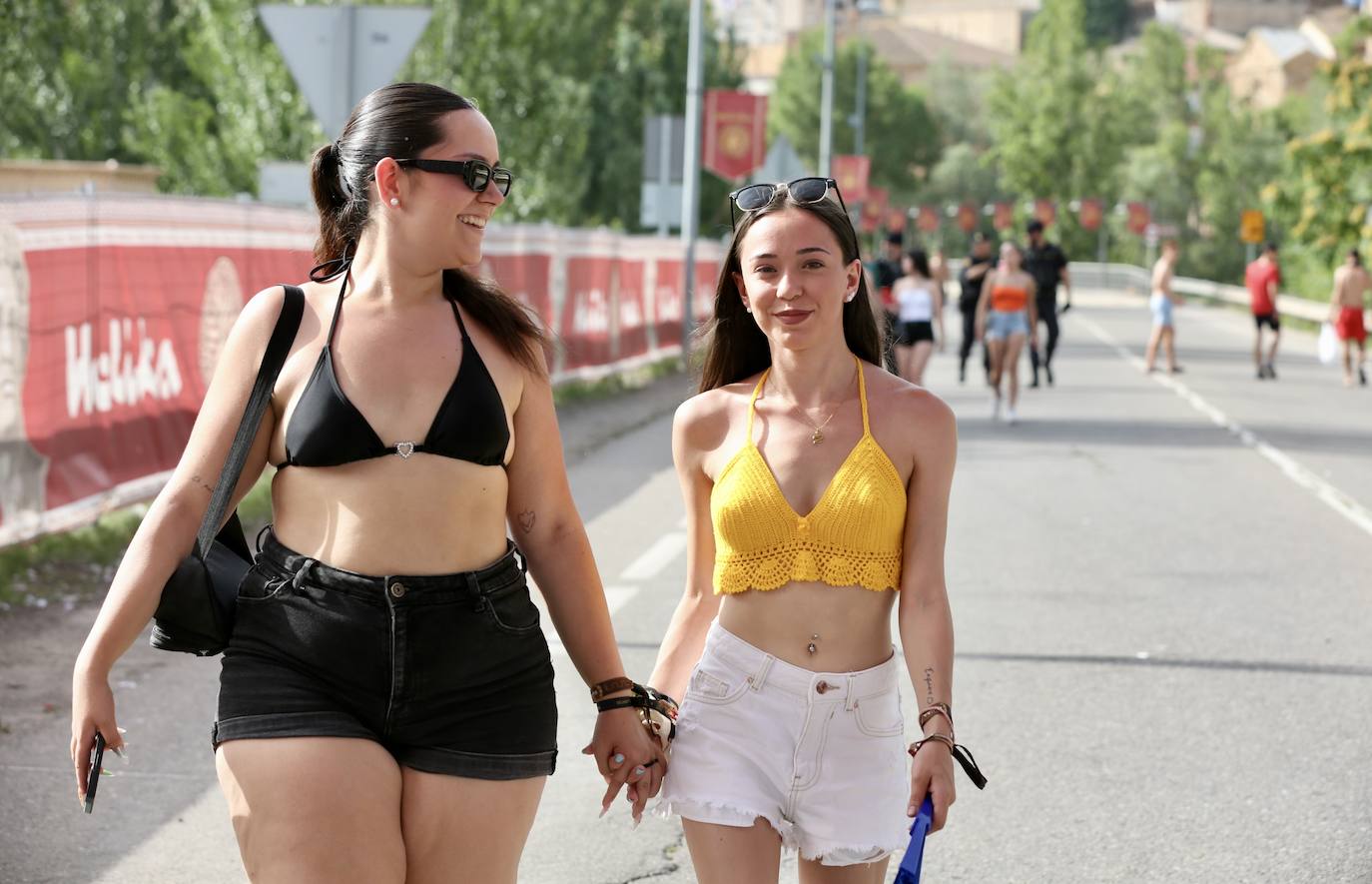 Calor y buen ambiente en Holika el viernes por la tarde