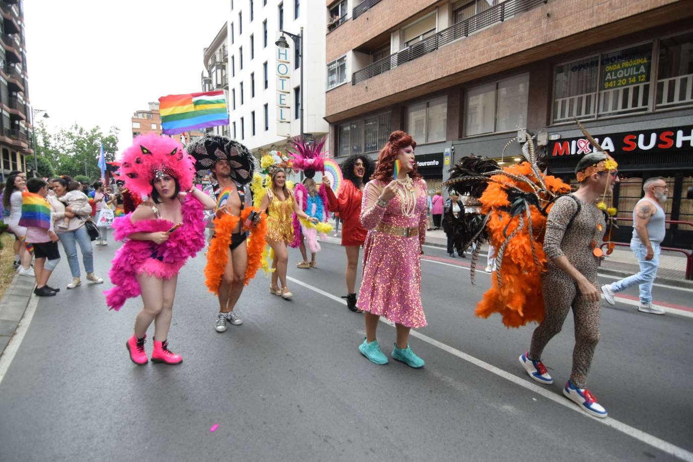 La imágenes del orgullo LGTBIQ+ en Logroño