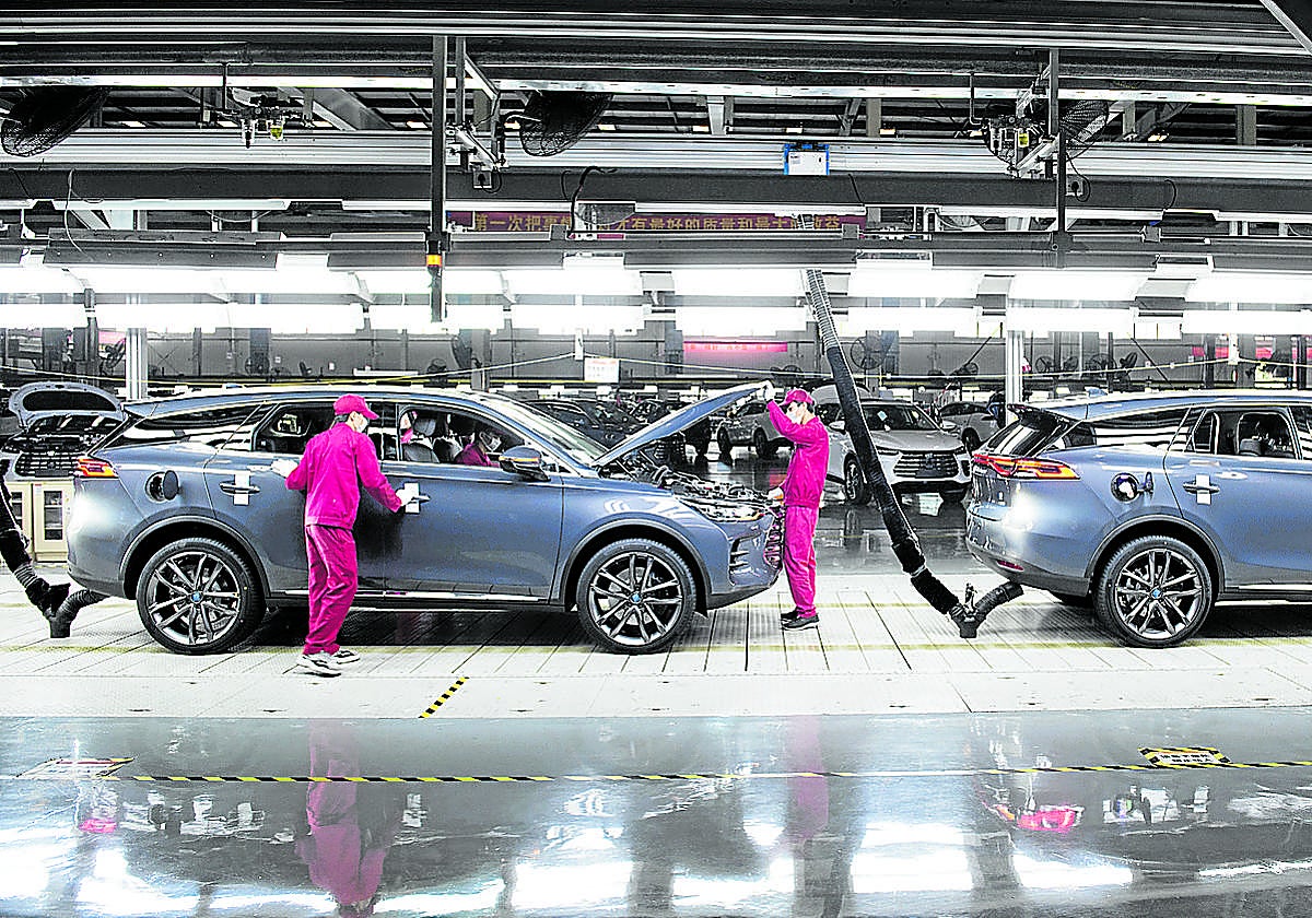 Planta de ensamblaje de una fábrica china de automóviles