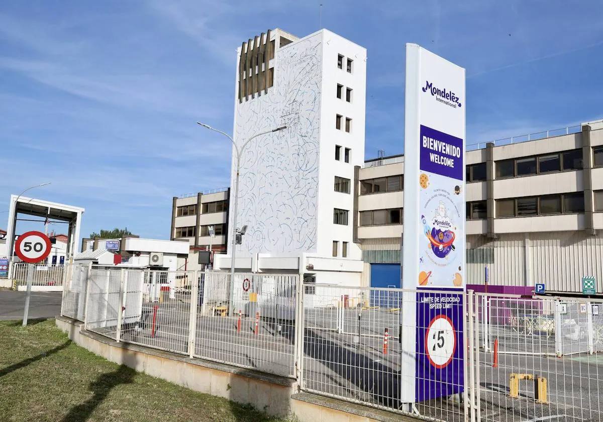 nstalaciones de la planta de Mondelez, la antigua Marbú, en Viana.