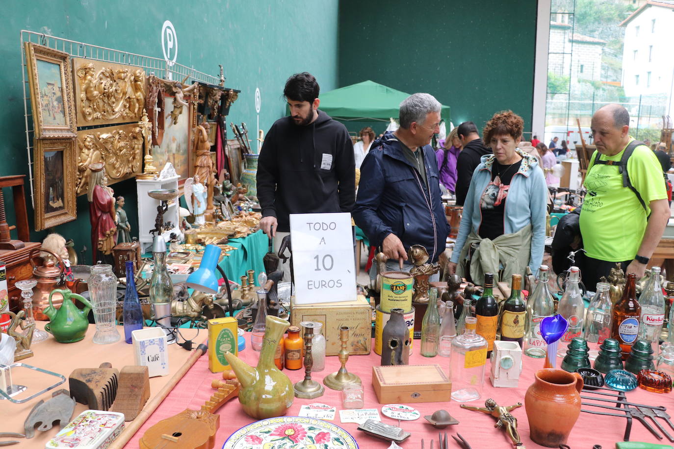 Las imágenes de la XII Feria Nacional de Antigüedades de Munilla