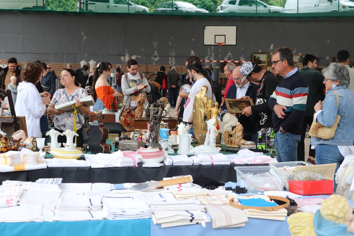 Las imágenes de la XII Feria Nacional de Antigüedades de Munilla