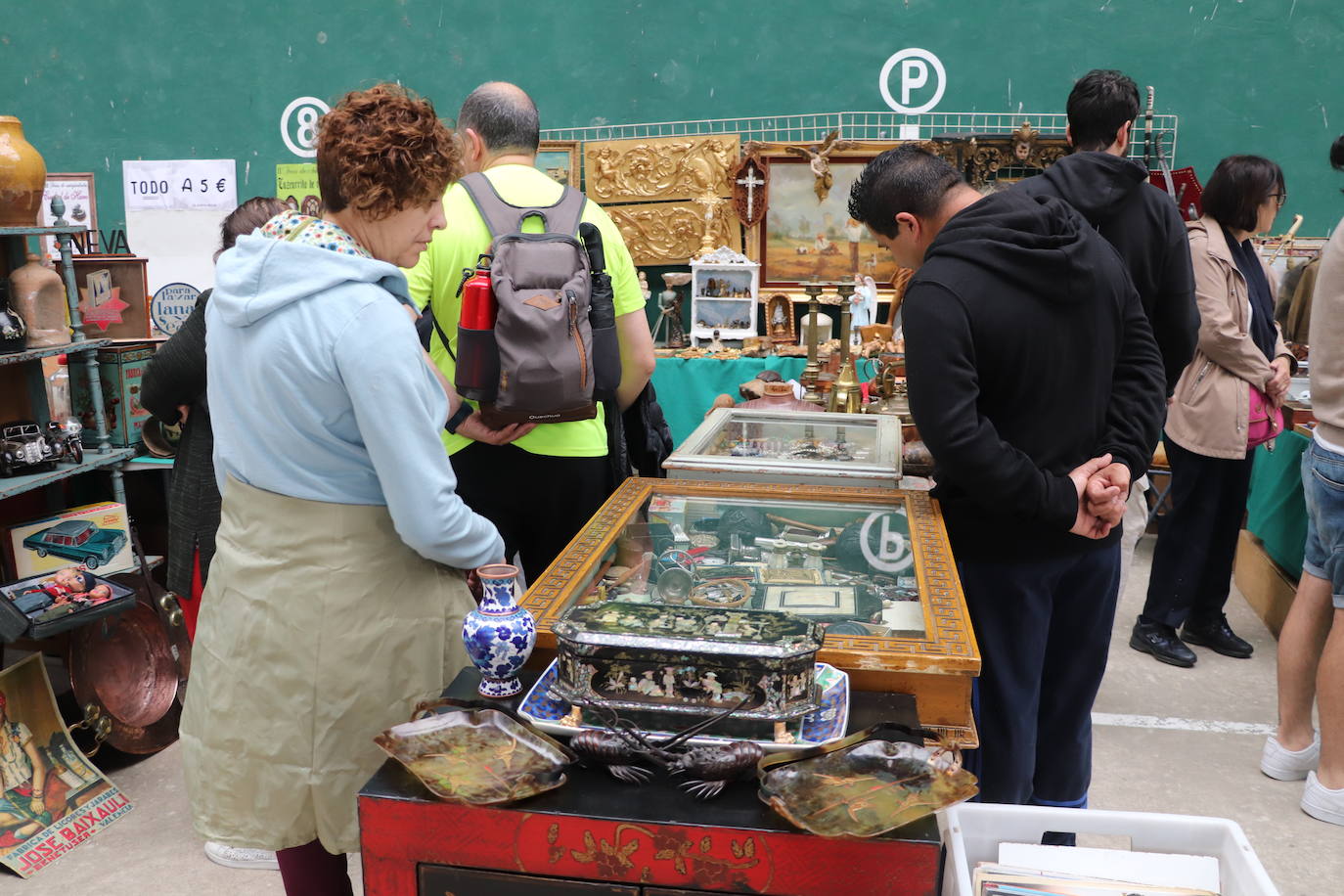 Las imágenes de la XII Feria Nacional de Antigüedades de Munilla