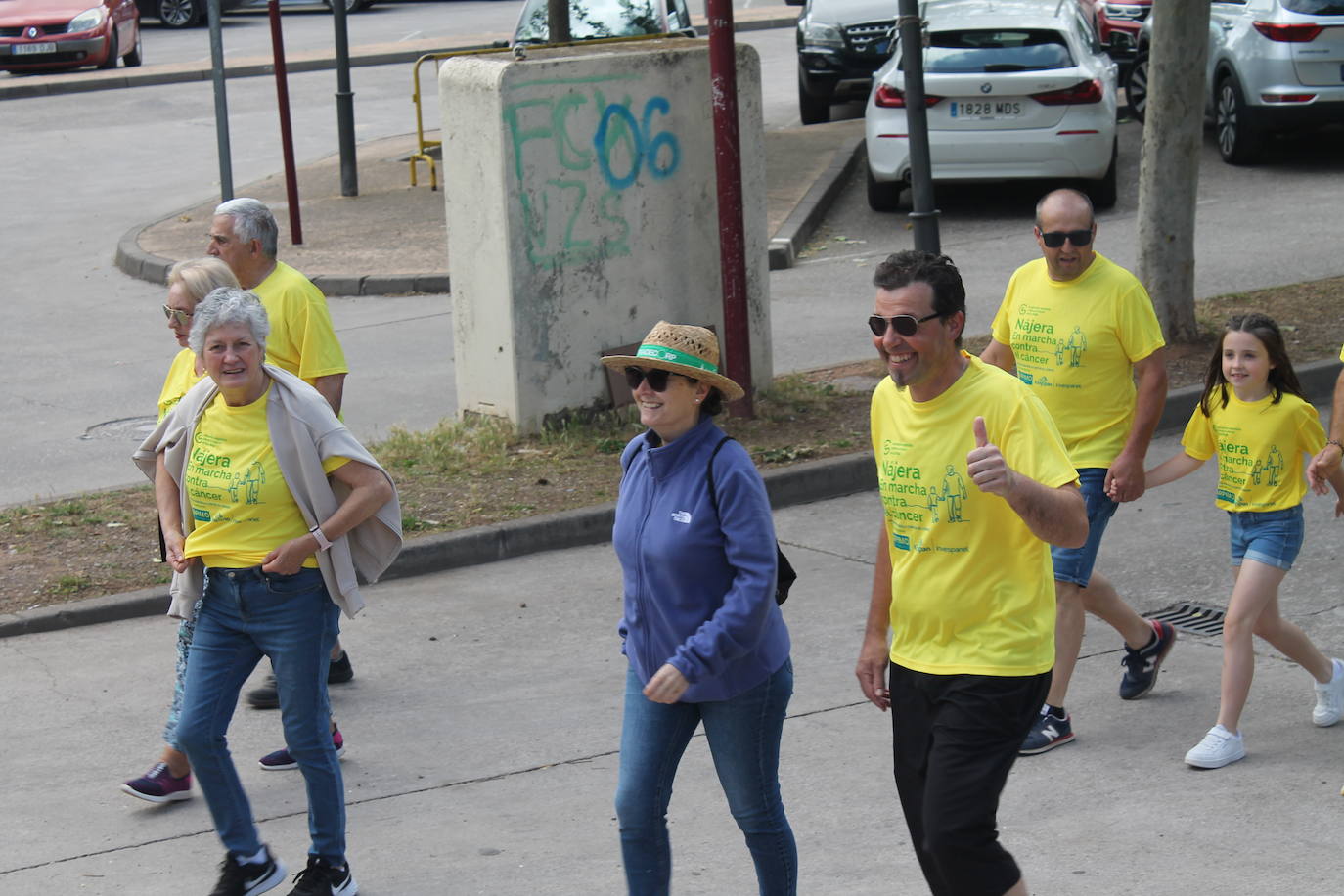 Las imágenes de la marcha solidaria contra el cáncer en Nájera