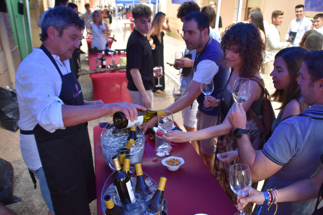 La feria del vino &#039;Garnacha sensanciones&#039;, un éxito en Tudelilla