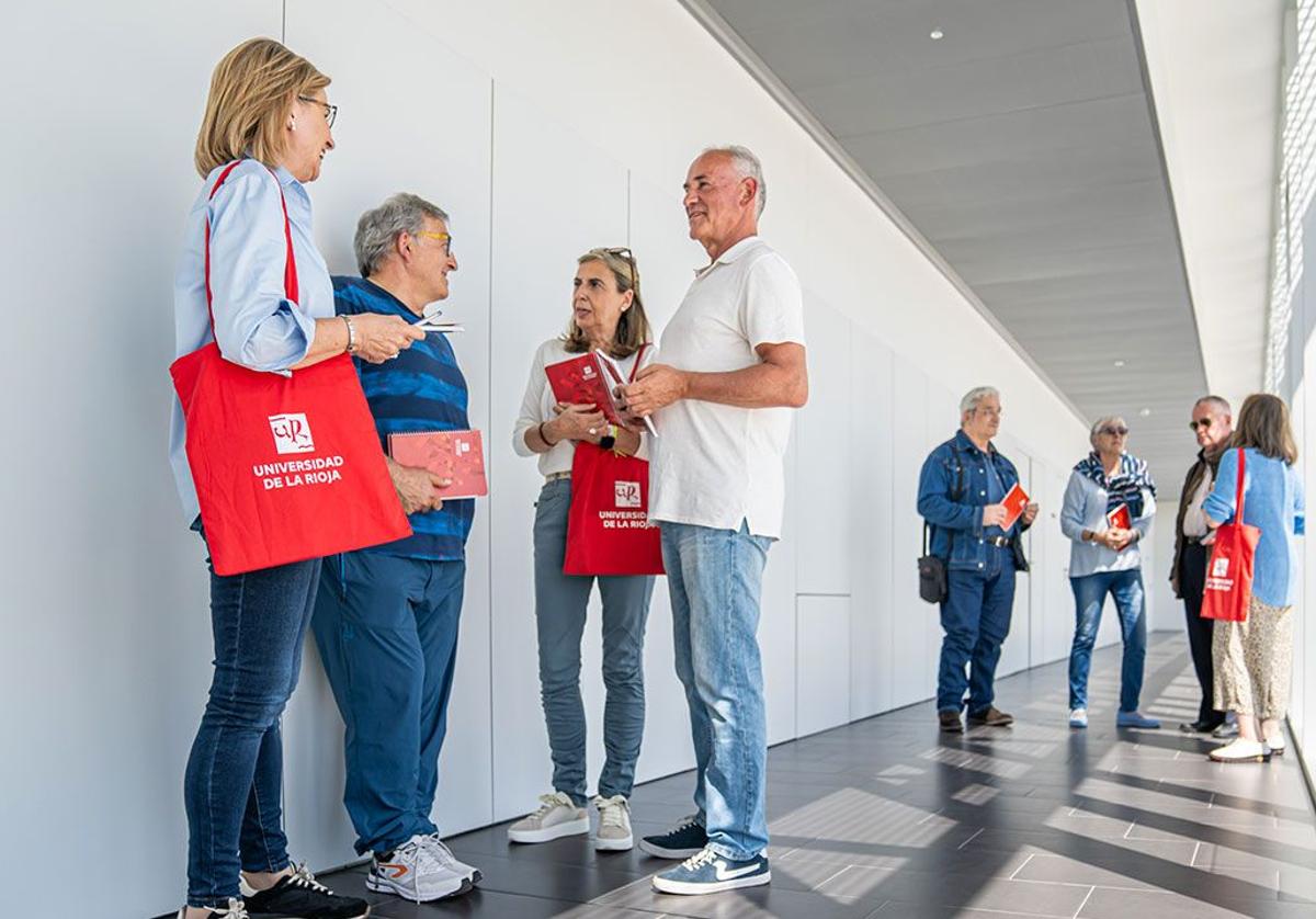 La UR abre la matrícula en la Universidad de la Experiencia 2024-2025