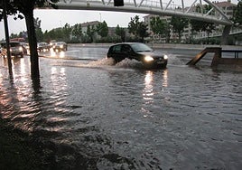 La zona sur de Logroño sufre frecuentes inundaciones por las tormentas, como ésta del año 2010