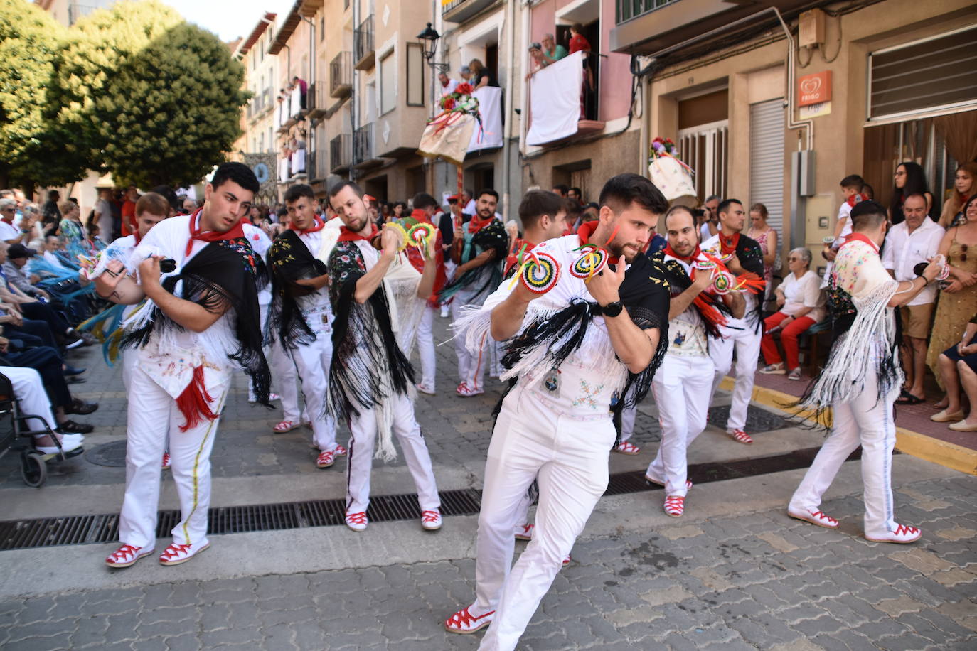 Búscate en las fiestas de Santa Ana de Cervera