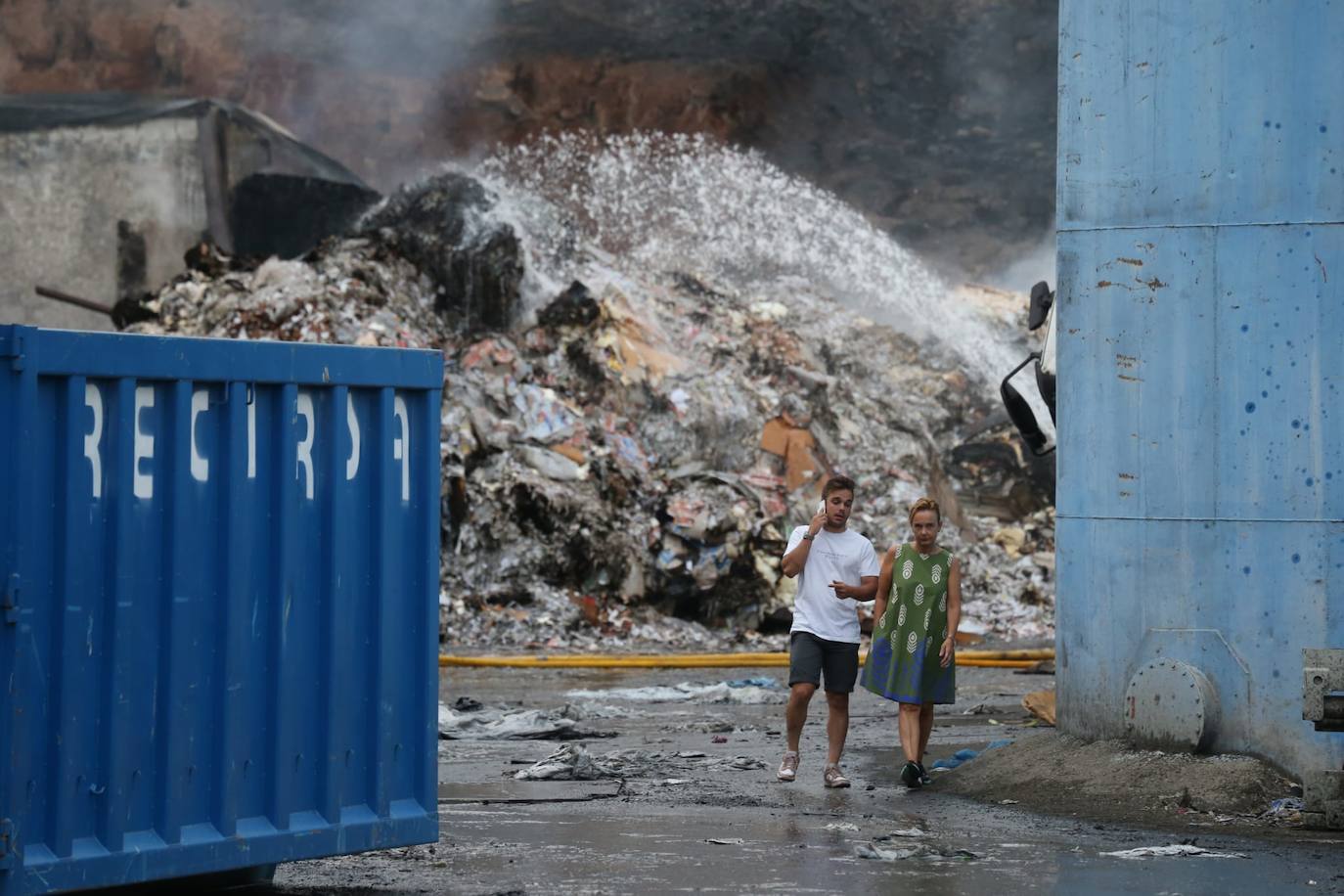 Las imágenes del incendio de Recirsa