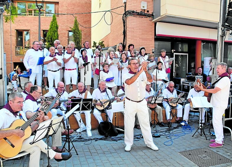 Rincón Canta actuó el jueves en la plaza y ayer en el cine.