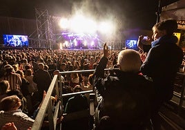 Concierto mateo en la plaza del Ayuntamiento de años anteriores.