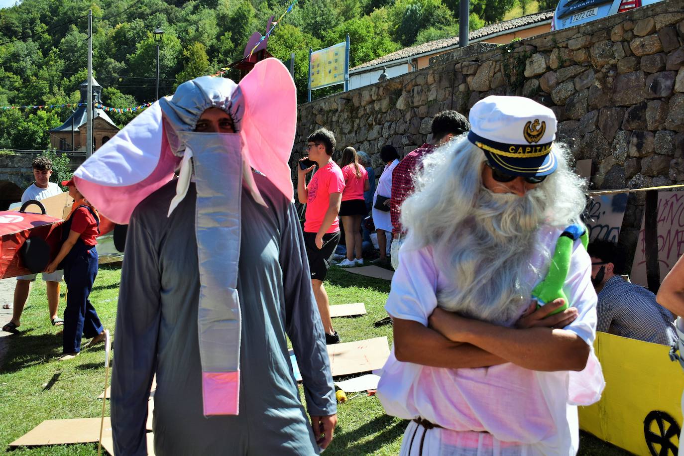 Con amigos y barcos de cartón por el Iregua