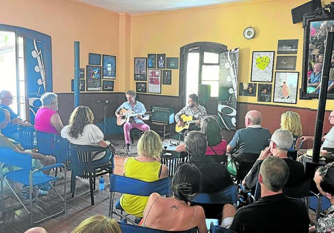 Concierto durante la tarde de ayer en el Casino.