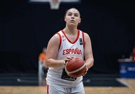 Adriana Díaz ya está en semifinales del Europeo U16