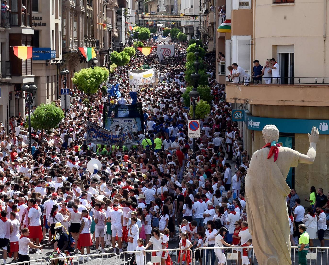 El dragon de la peña Riojana, la mejor carroza