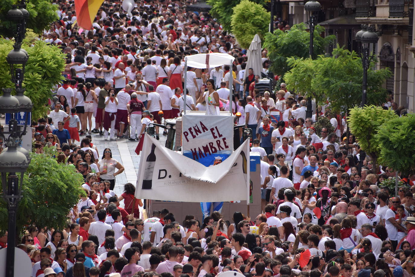 El dragon de la peña Riojana, la mejor carroza