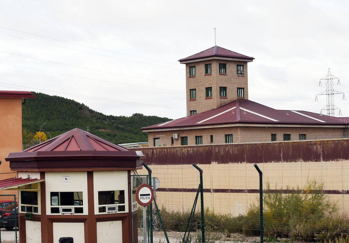 Imagen del exterior del centro penitenciario de Logroño.