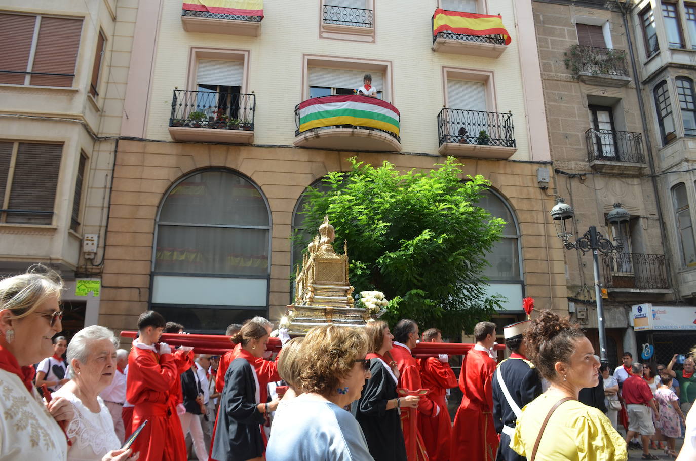 Procesión en honor a los santos de Calahorra