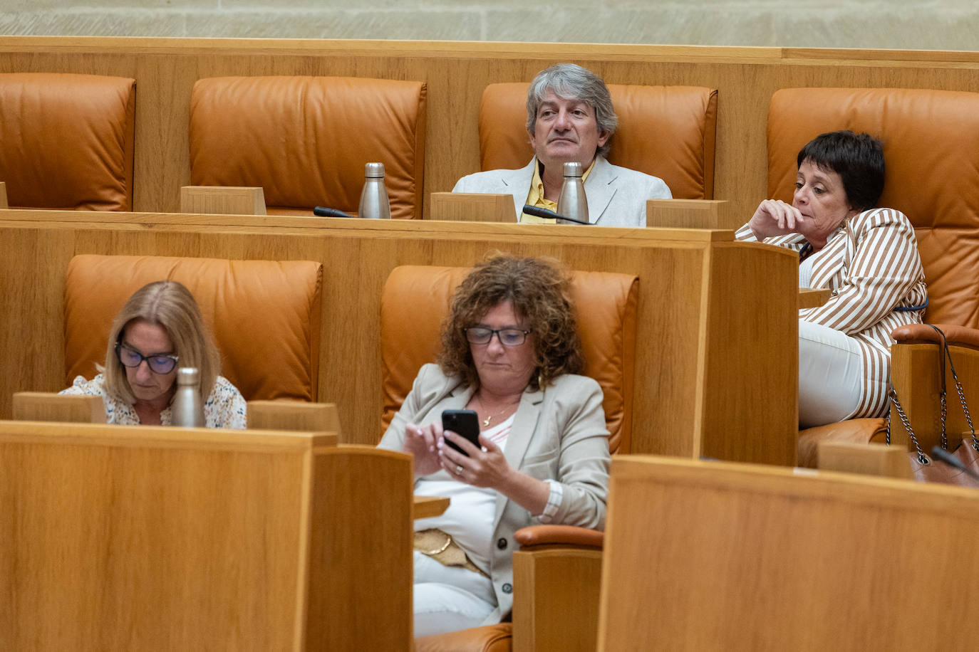 Las imágenes de la primera jornada del debate del estado de la región