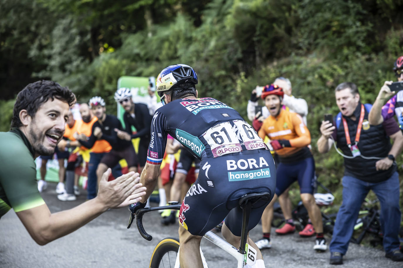 Las mejores fotos del paso de La Vuelta por Moncalvillo