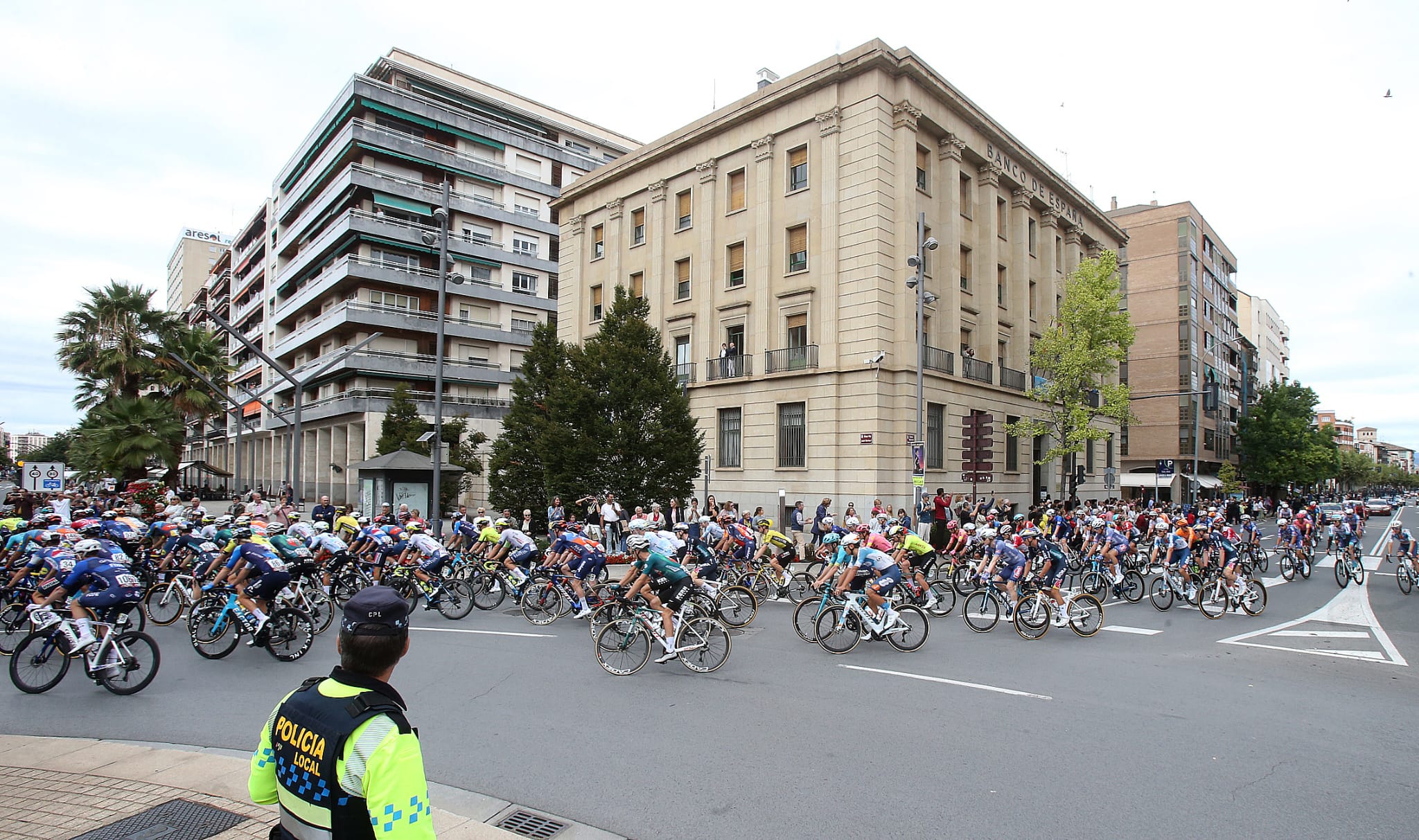 Salida de la Vuelta Ciclista en La Rioja