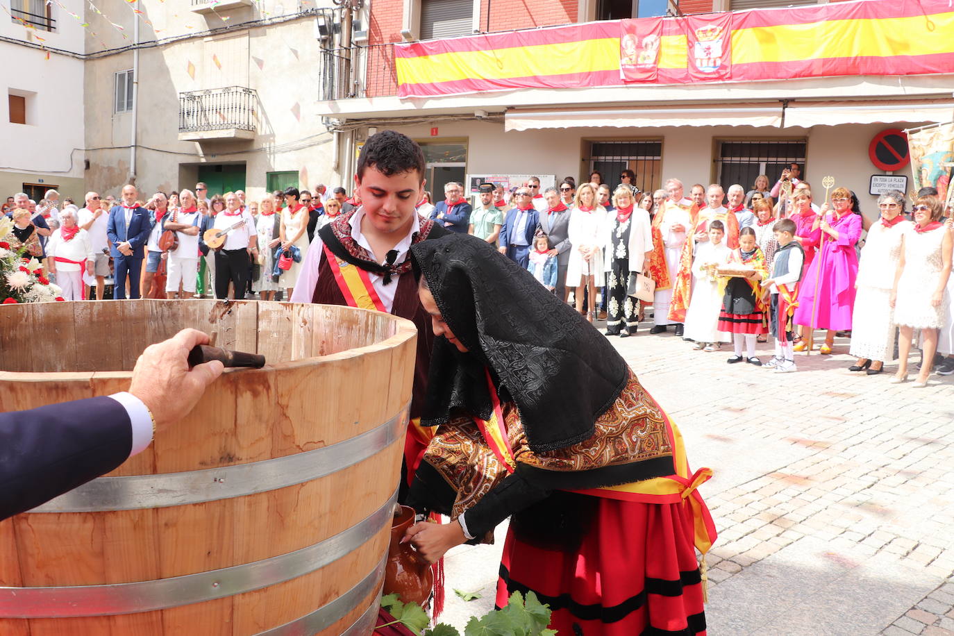 Autol celebra la bendición del primer mosto y champiñones