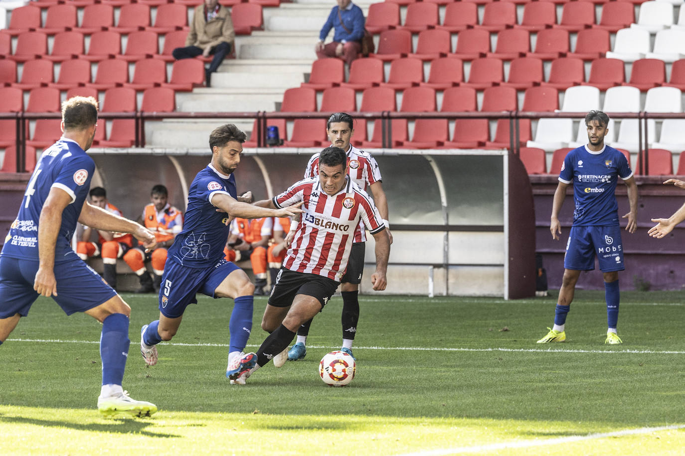 El partido SD Logroñés-Teruel